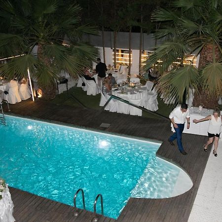 Villa Bond With Private Swimming Pool - 3M Deep Schinias Exterior photo